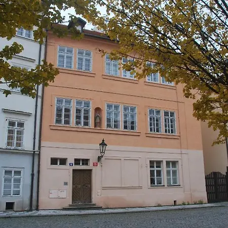 Apartman Na Kampe Прага